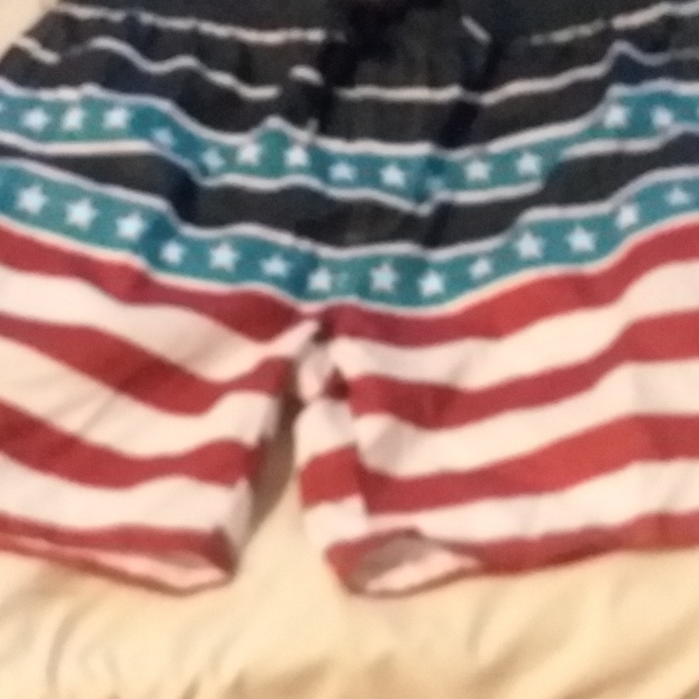 Trinity Collective Mens Shorts ,sz Large,Red,White